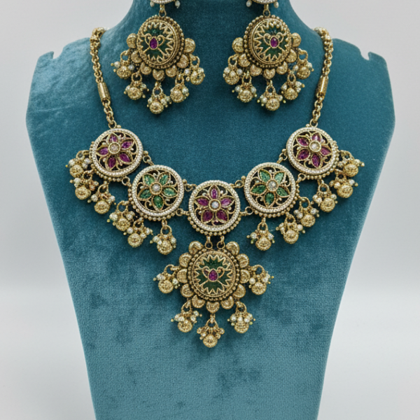 feminine rajwadi brass necklace set